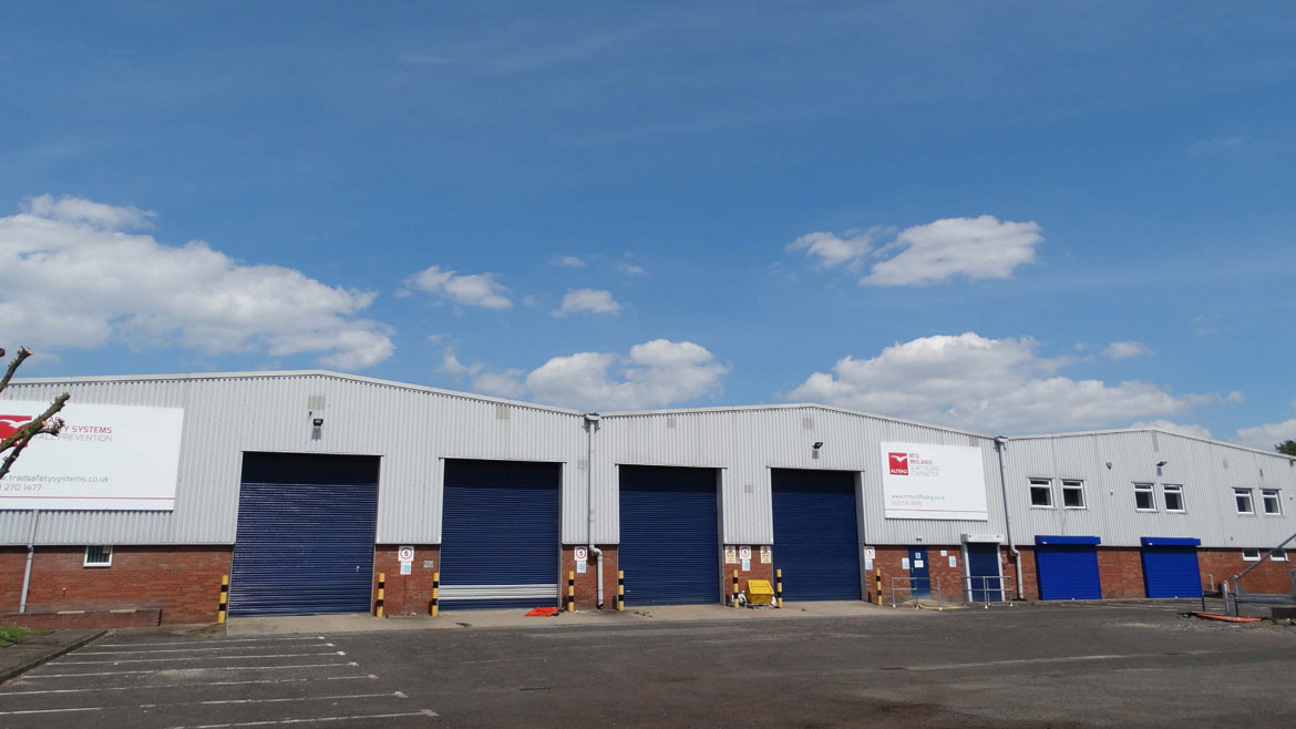 TO LET: Industrial Warehouse Premises With Offices